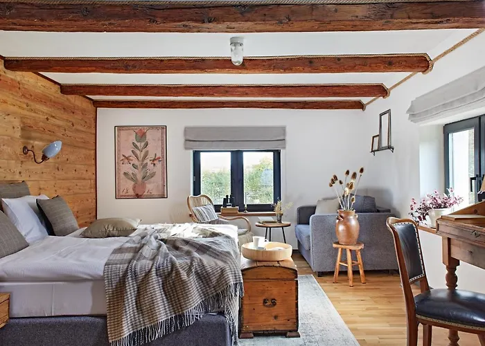 Villa Dobre Historie Lesna (Luban)